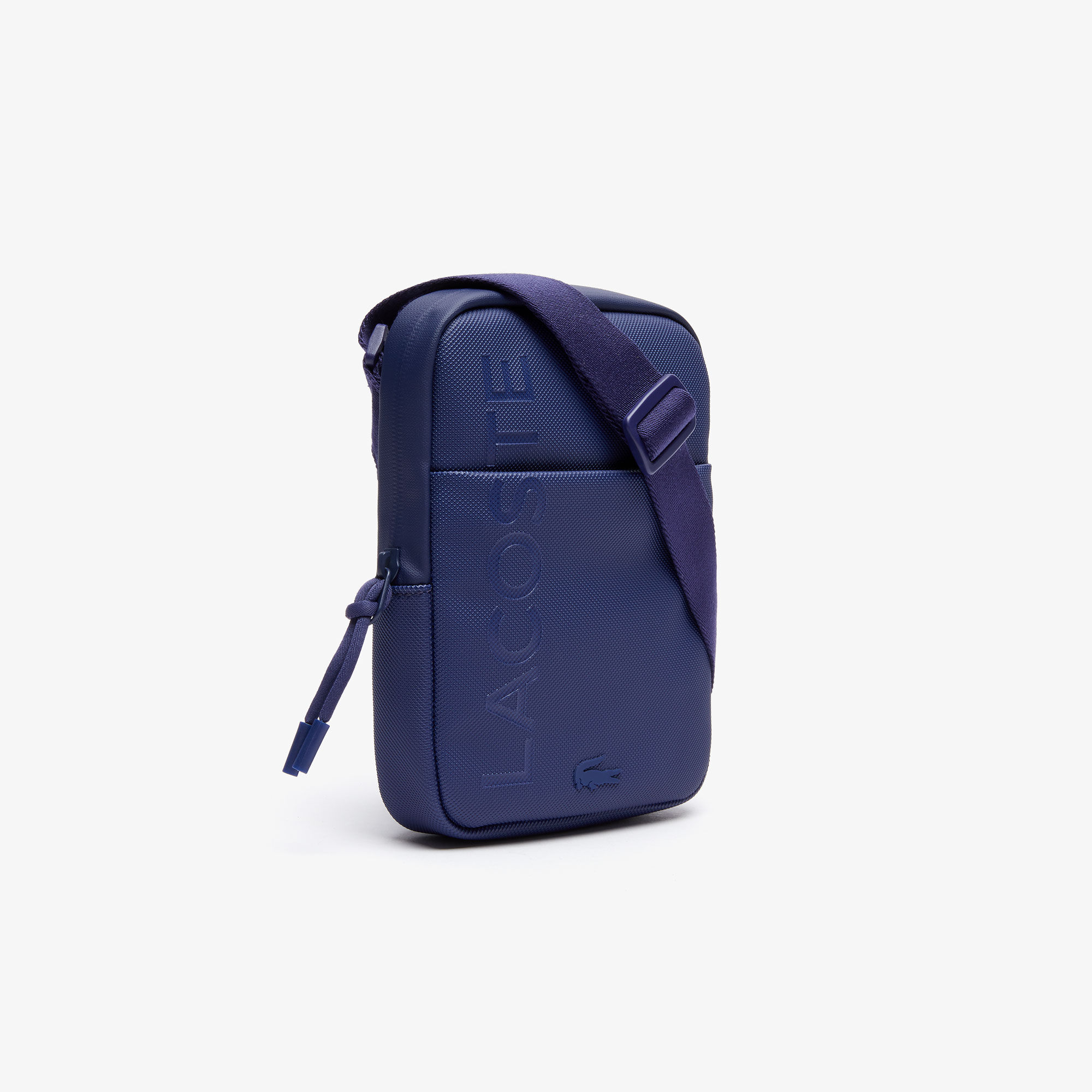حقيبة صغيرة مسطحة بسحاب للرجال مزدانة بشعار العلامة التجارية من مجموعة L.12.12